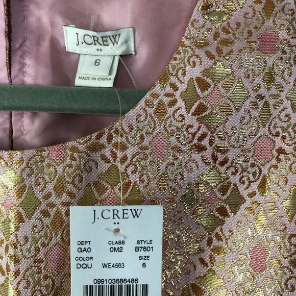 Jcrew top new in beautiful colors very flattering - Picture 3 of 4